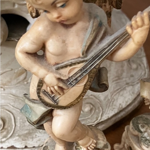 Pair of angels - - Picture 5 of 7